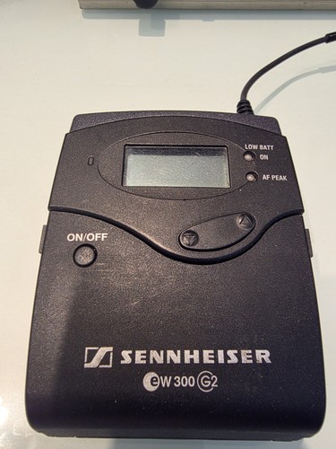 Sennheiser 300 - sennheiser,